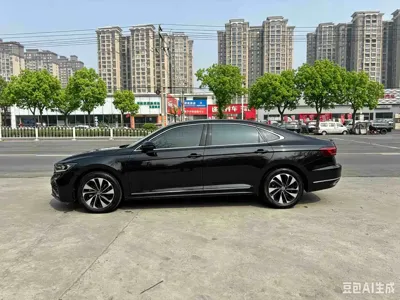 Volkswagen Passat 2021, 55000 км, за 105800 CNY - фото 3