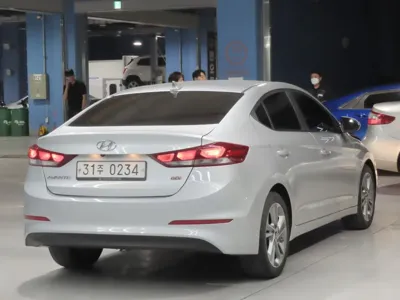 Hyundai Avante 2017, 117508 км, за 7800000 KRW
