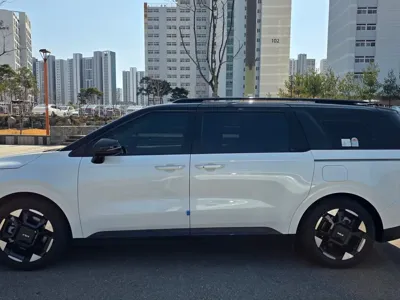 Kia Canival · 2024 год