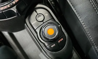 MINI Cooper 2017, 86069 км, за 9900000 KRW - фото 18