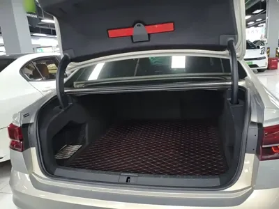 Volkswagen Phideon 2019, 93800 км, за 101000 CNY - фото 19