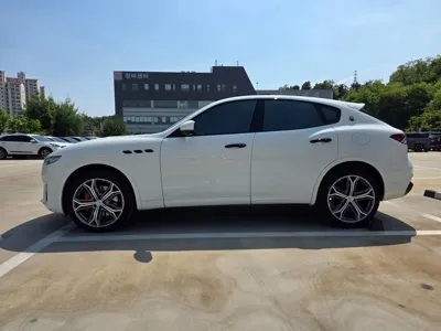 Maserati Levante 2019, 47000 км, за 67500000 KRW - фото 3