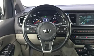 Kia Canival 2018, 160519 км, за 9900000 KRW - фото 13