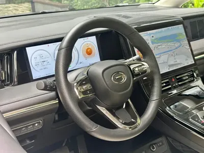 GAC Motor Trumpchi E9 2025, 5400 км, за 209800 CNY - фото 12