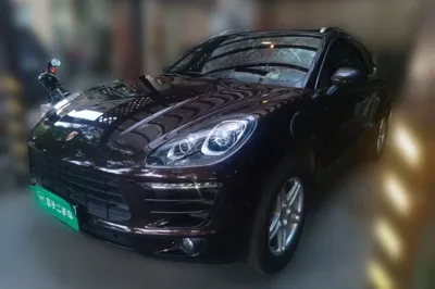 Porsche Macan · 2017 год