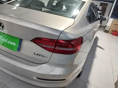 Volkswagen Lavida 2020, 65300 км, за 48200 CNY - фото 8
