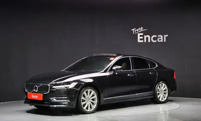 Volvo S90 · 2017 год