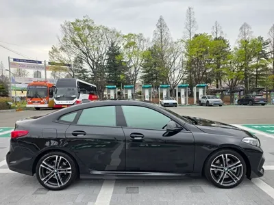 BMW 2-Series 2021, 23672 км, за 24900000 KRW