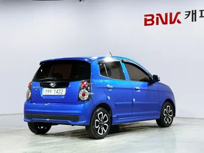 Kia Morning 2011, 78741 км, за 2300000 KRW - фото 2