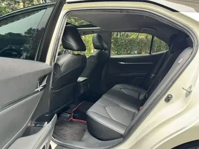 Toyota Camry 2021, 73600 км, за 98200 CNY - фото 12