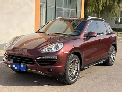 Porsche Cayenne · 2013 год