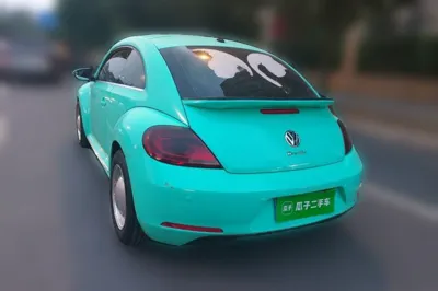 Volkswagen Beetle 2014, 76300 км, за 48367.55 CNY