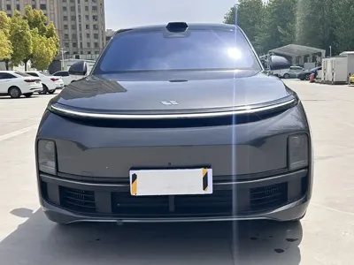 Li Auto Li L9 2023, 43000 км, за 208000 CNY
