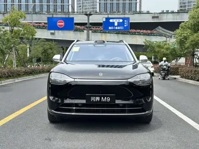 AITO 问界 AITO M9 2026, 100 км, за 468000 CNY