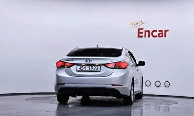 Hyundai Avante 2015, 90840 км, за 5700000 KRW