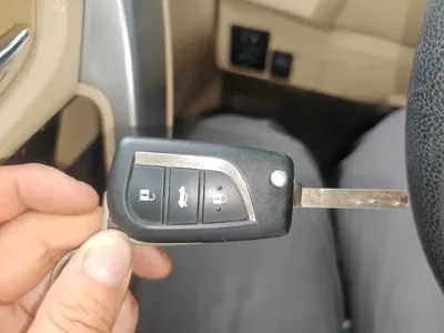 Toyota Corolla 2014, 37500 км, за 28100 CNY - фото 12