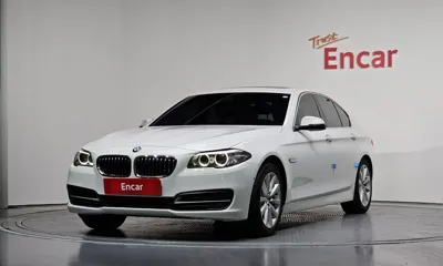 BMW 5-Series · 2015 год