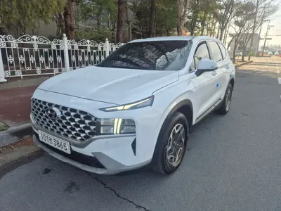 Hyundai Santafe · 2022 год