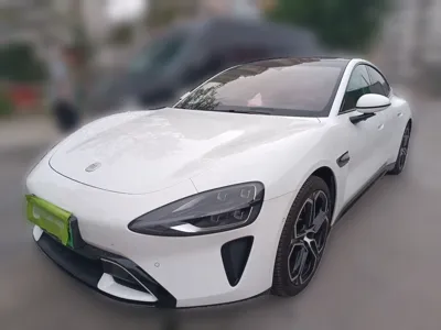 Xiaomi Auto SU7 · 2024 год