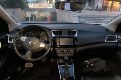 Nissan Sylphy 2018, 163100 км, за 39231.08 CNY - фото 10