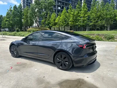Tesla Model 3 2025, 40000 км, за 152800 CNY - фото 11
