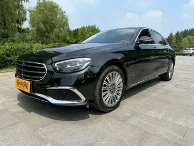 Mercedes-Benz E-Class · 2021 год