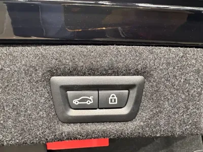 BMW 5 Series 2019, 52800 км, за 189000 CNY - фото 22