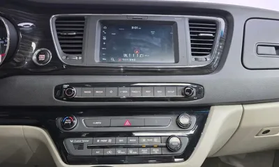 Kia Canival 2019, 157503 км, за 13500000 KRW - фото 15
