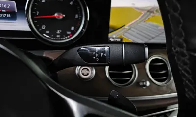 Mercedes-Benz E-Class 2019, 131718 км, за 22300000 KRW - фото 9