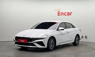 Hyundai Avante · 2025 год