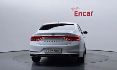 Hyundai Grandeur 2018, 99552 км, за 15300000 KRW