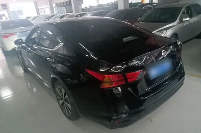 Nissan Teana 2021, 110600 км, за 84247.23 CNY