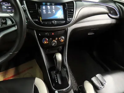 ChevroletGMDaewoo Trax 2018, 93700 км, за 8700000 KRW - фото 11