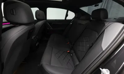 BMW i5 2025, 4649 км, за 80000000 KRW - фото 11