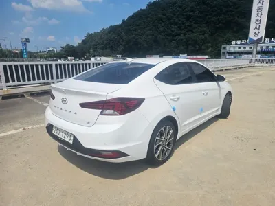 Hyundai Avante 2019, 67000 км, за 12500000 KRW - фото 16