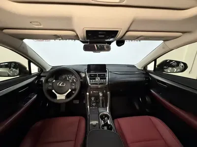 Lexus NX 2019, 68000 км, за 159900 CNY - фото 9