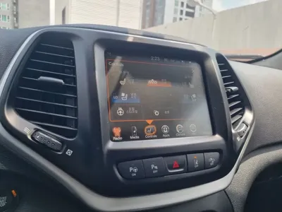 Jeep Cherokee 2017, 137000 км, за 8700000 KRW - фото 8