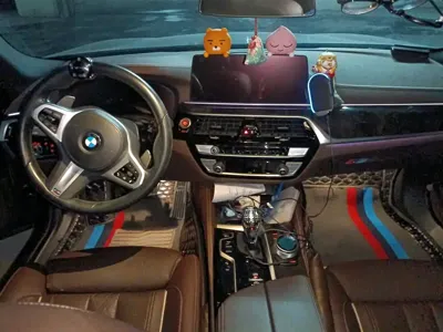 BMW 5 Series 2022, 51900 км, за 211000 CNY - фото 12
