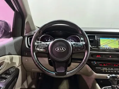 Kia Canival 2015, 182788 км, за 6500000 KRW - фото 6