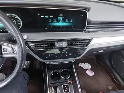 Hongqi HS5 2019, 35100 км, за 91718.2 CNY - фото 16