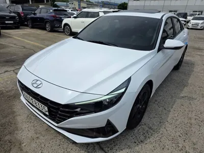 Hyundai Avante · 2023 год