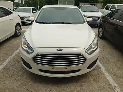 Ford Escort 2017, 52699 км, за 26500 CNY