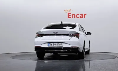 Hyundai Avante 2021, 61865 км, за 20200000 KRW
