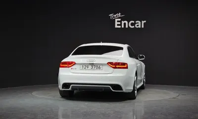 Audi RS5 2013, 100560 км, за 24500000 KRW