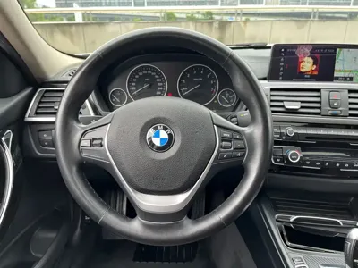 BMW 3 Series 2019, 64500 км, за 89800 CNY - фото 7