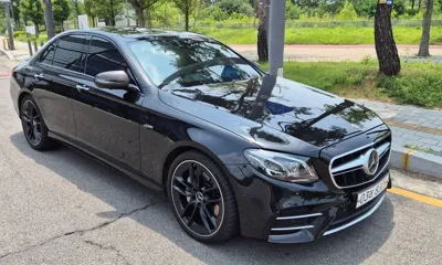 Mercedes-Benz E-Class 2018, 55822 км, за 38900000 KRW