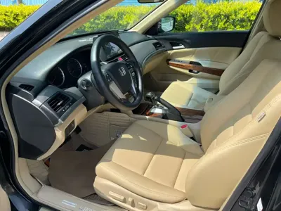 Honda Accord 2011, 90000 км, за 25800 CNY