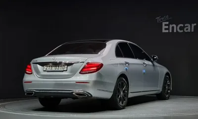 Mercedes-Benz E-Class 2017, 103781 км, за 22490000 KRW