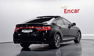 Hyundai Grandeur 2014, 181676 км, за 6990000 KRW