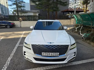 Genesis GV80 · 2020 год